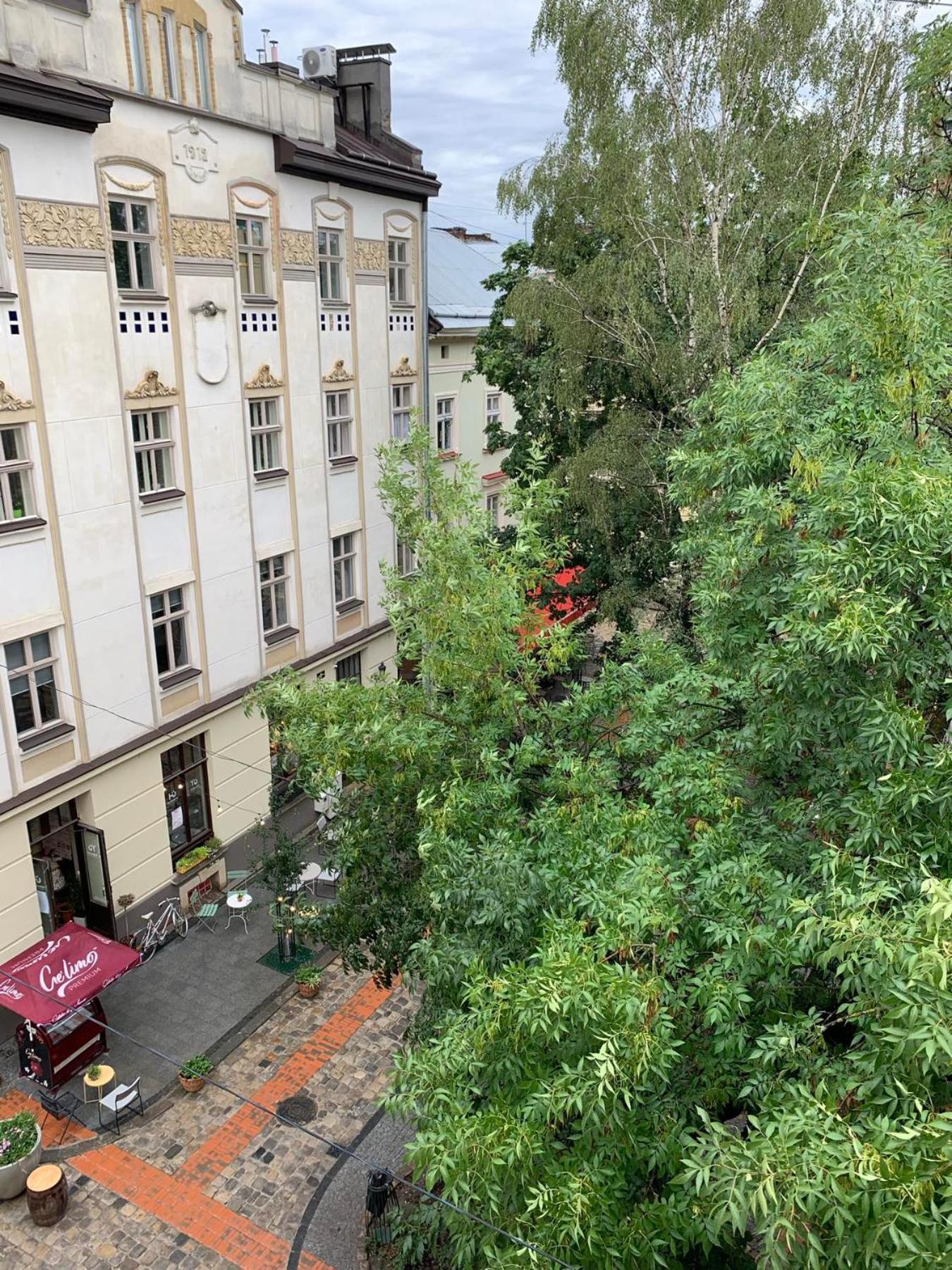 Apart Ivana Fedorovycha 30, Street Lviv Eksteriør billede